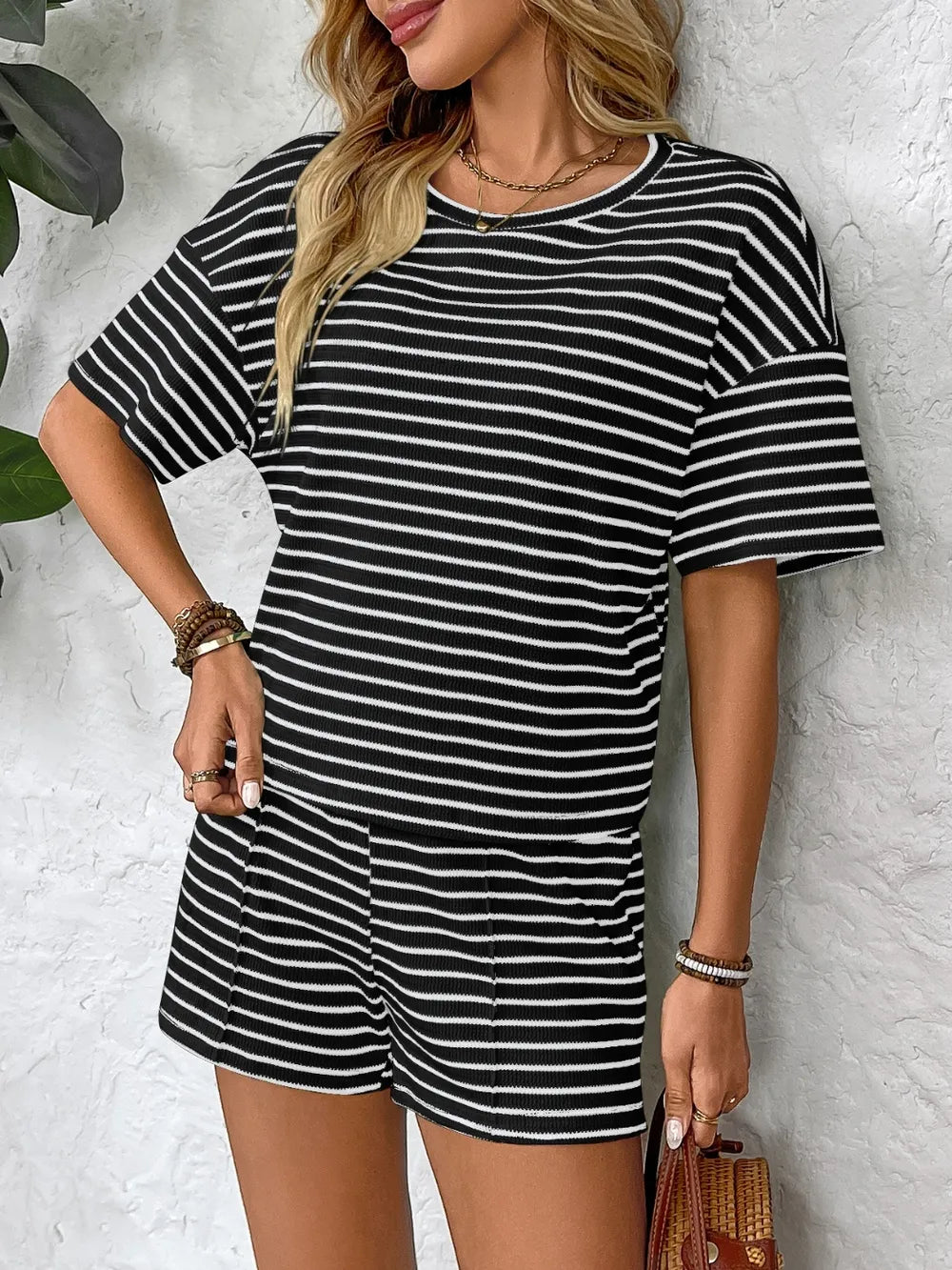 Naomy - Striped Round Neck Short Sleeve Top and Shorts Set