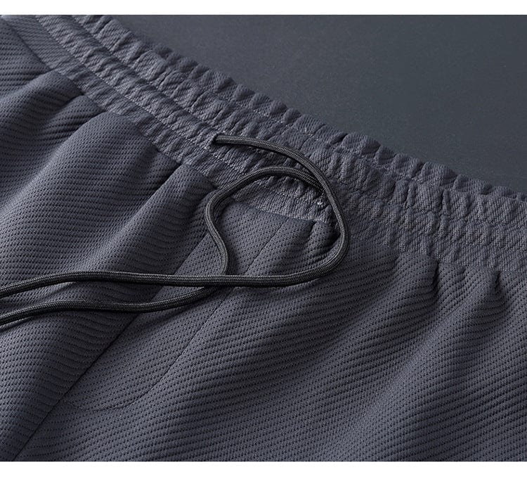 Men's tracksuit set with zip jacket