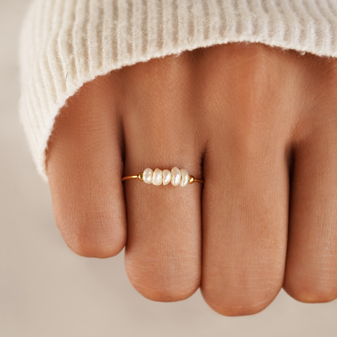 Lucienne™ - Classic Ring